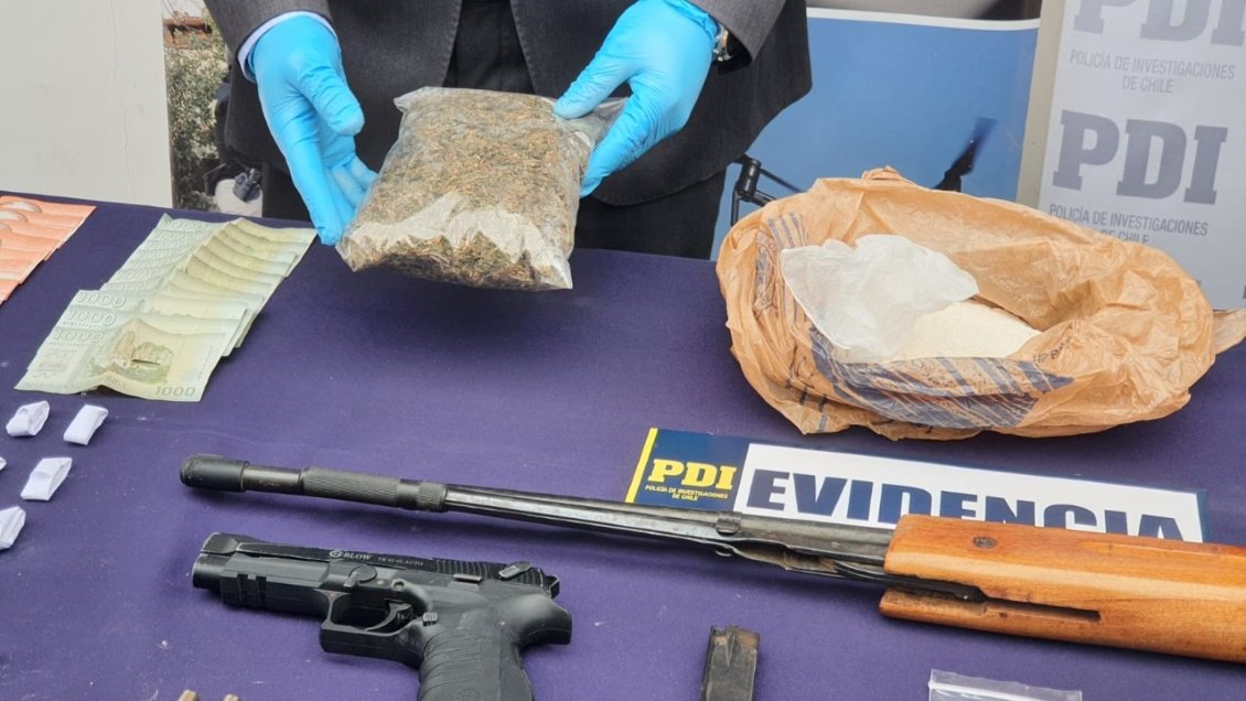 PDI detuvo a ocho personas por delitos de narcotráfico en Pica