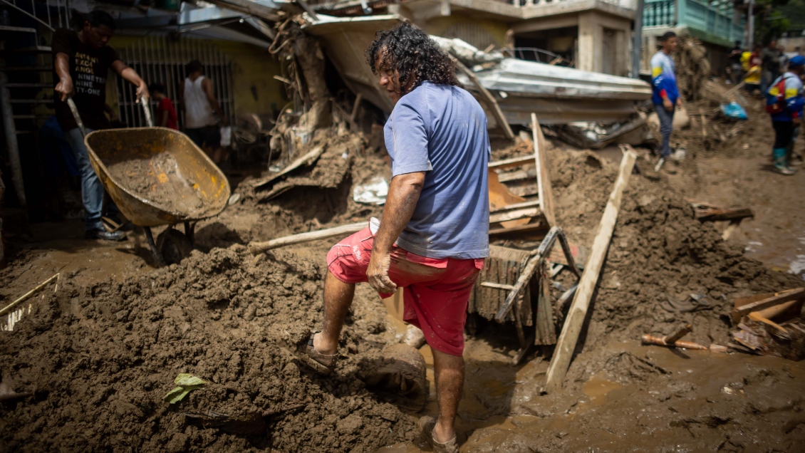 Autoridades confirmaron que subieron a 36 los muertos por el deslave en el centro de Venezuela