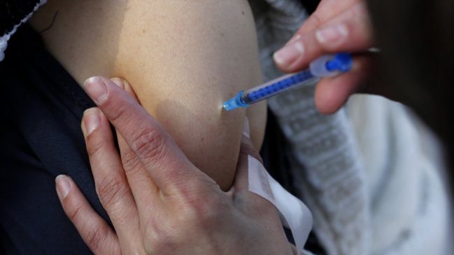   Comenzó la vacunación anual contra el Covid-19: más de 1,3 millones llamadas a inocularse 