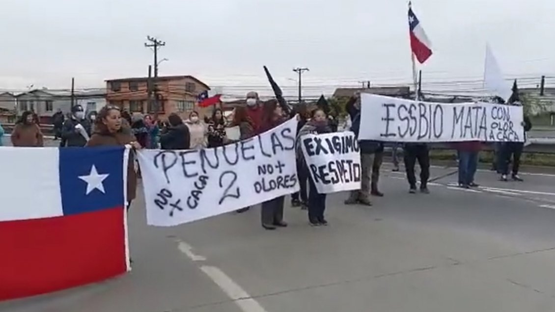 Vecinos de Hualpén protestaron por malos olores de planta de aguas servidas