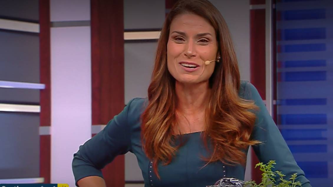 Otra salida más: Carolina Escobar renunció a TVN