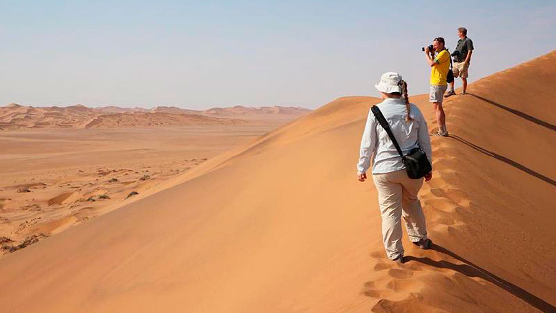 Investigación comparará cómo se transporta el polvo en los desiertos de Atacama y de Namibia