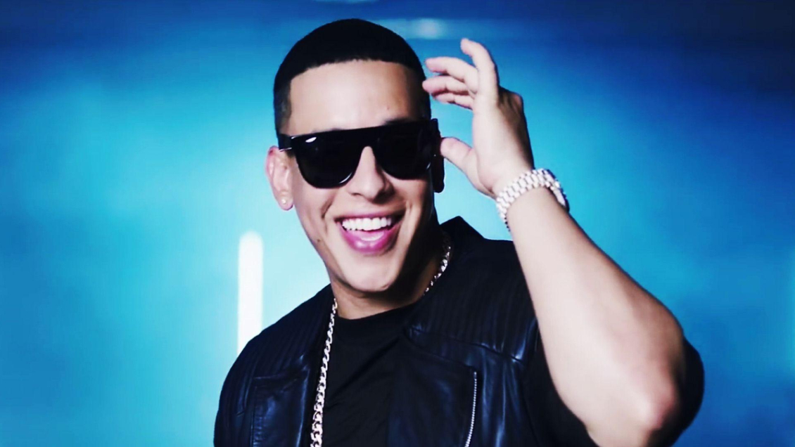 Mujer de 18 años estafó a miles de fans con entradas falsas para Daddy Yankee en Perú y se fugó