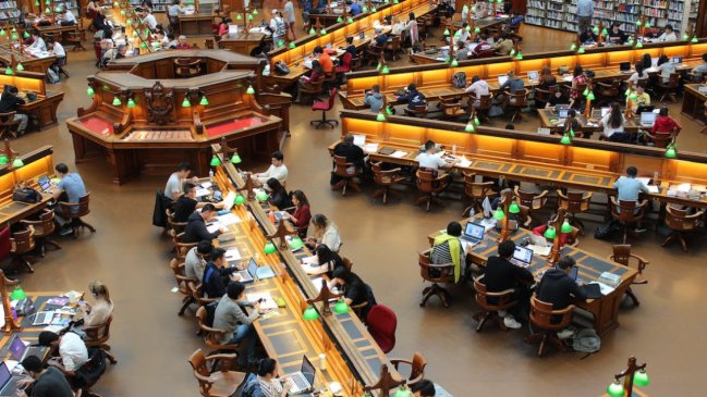 Justicia de EEUU respaldó la condonación de deudas estudiantiles impulsada por Biden