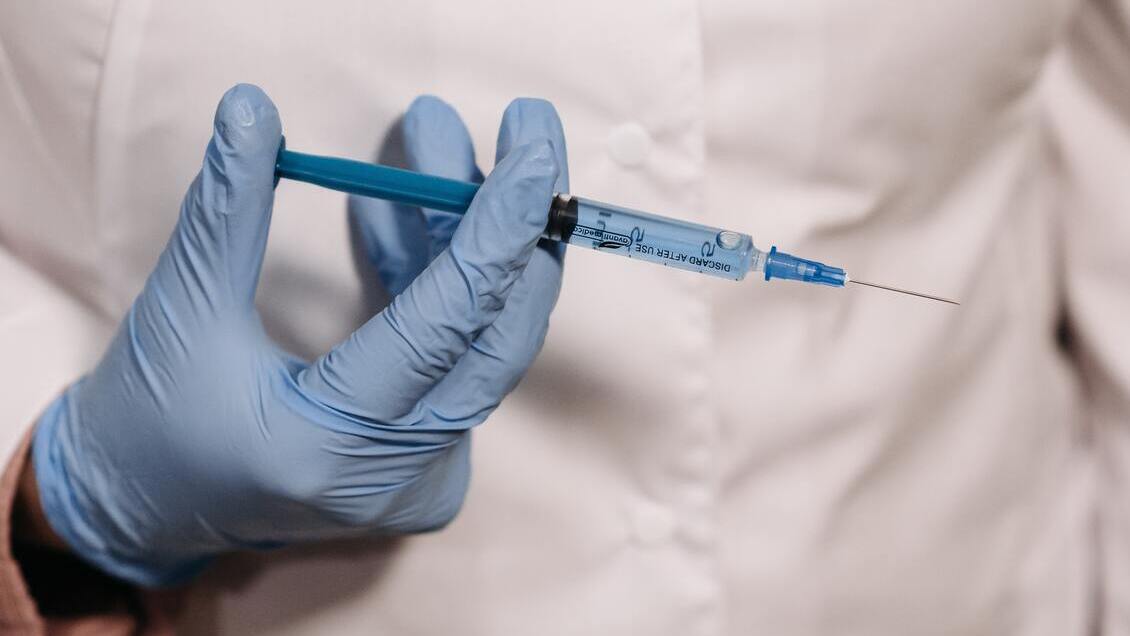 Ministro griego sugirió la castración química voluntaria a pederastas