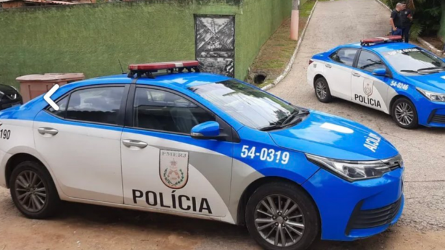 Exdiputado aliado de Bolsonaro disparó un arma y lesionó a dos policías