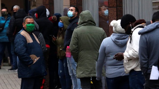 Sube el desempleo en el Gran Santiago, pero cae la inactividad por búsqueda de trabajo