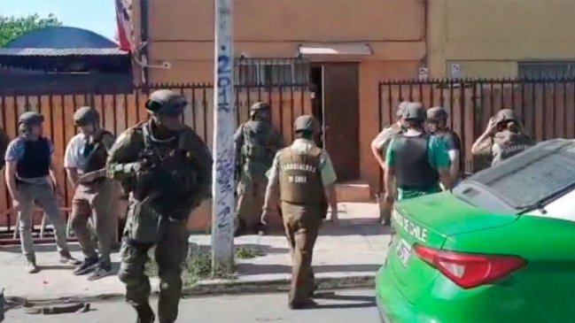 Sujeto encañonó con una escopeta a trabajador que arreglaba fibra óptica en Pedro Aguirre Cerda