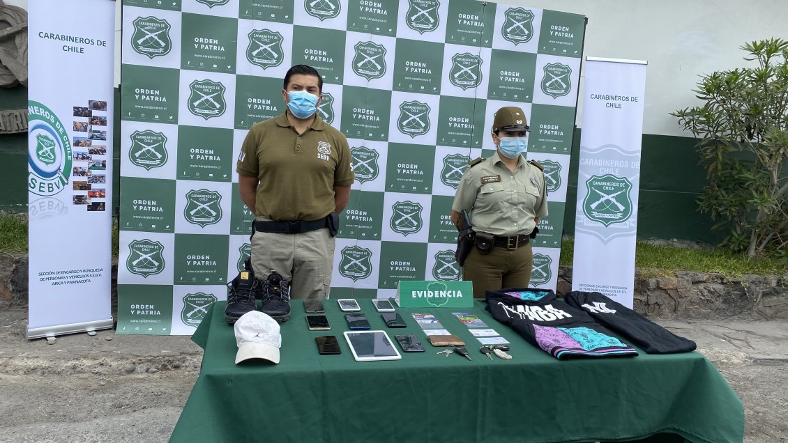 Arrestados dos adolescentes que robaban vehículos y retenían a víctimas en Arica