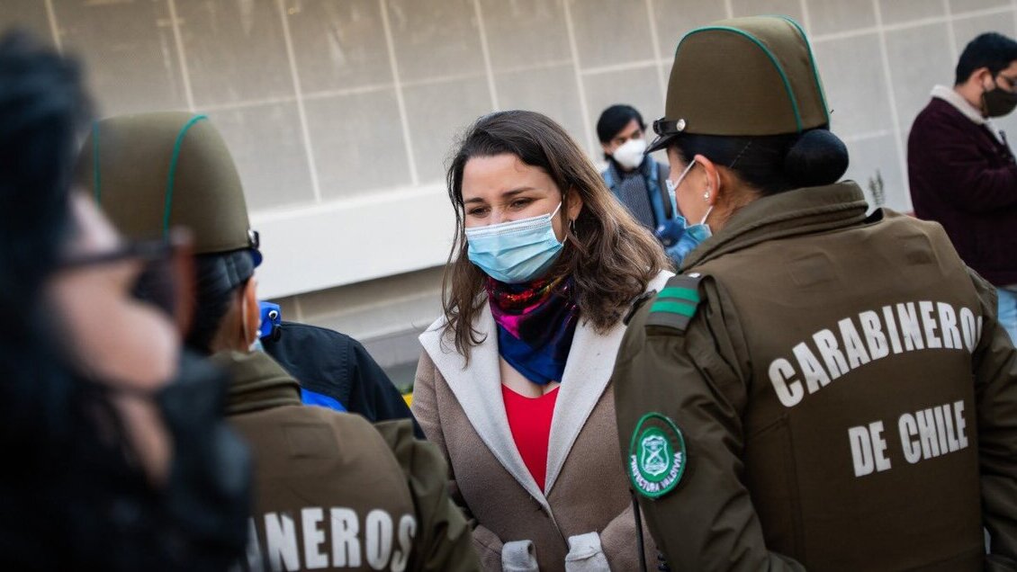 Alcaldesa de Valdivia pide reforzar la seguridad: Aún no hemos perdido el territorio, pero puede ocurrir en cualquier momento