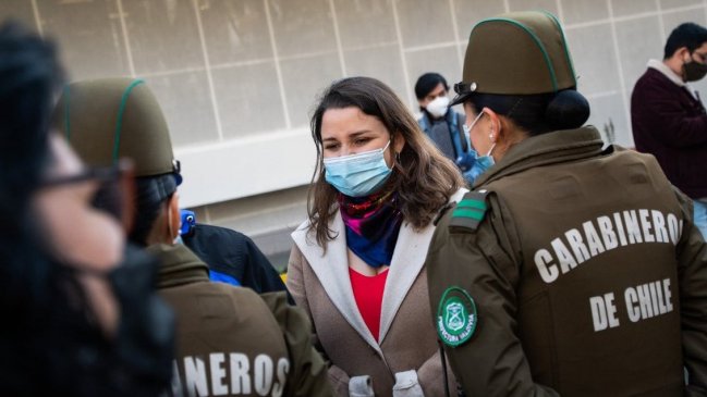 Alcaldesa de Valdivia pide reforzar la seguridad: Aún no hemos perdido el territorio, pero puede ocurrir en cualquier momento
