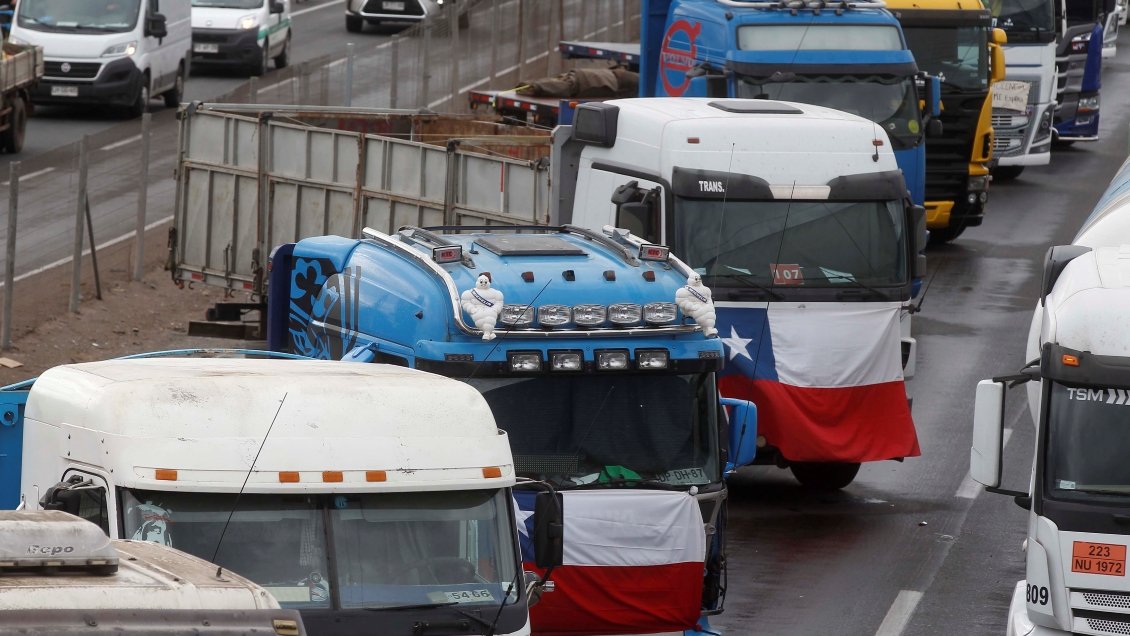 Consulta definirá eventual paro nacional de camioneros por el precio de los combustibles