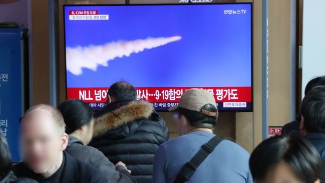 Corea del Norte lanza más misiles tras poner en alerta a Japón con otro proyectil
