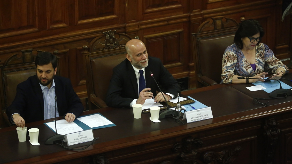 Proceso constituyente: 14 abogados integrarán comisión para resguardar las bases