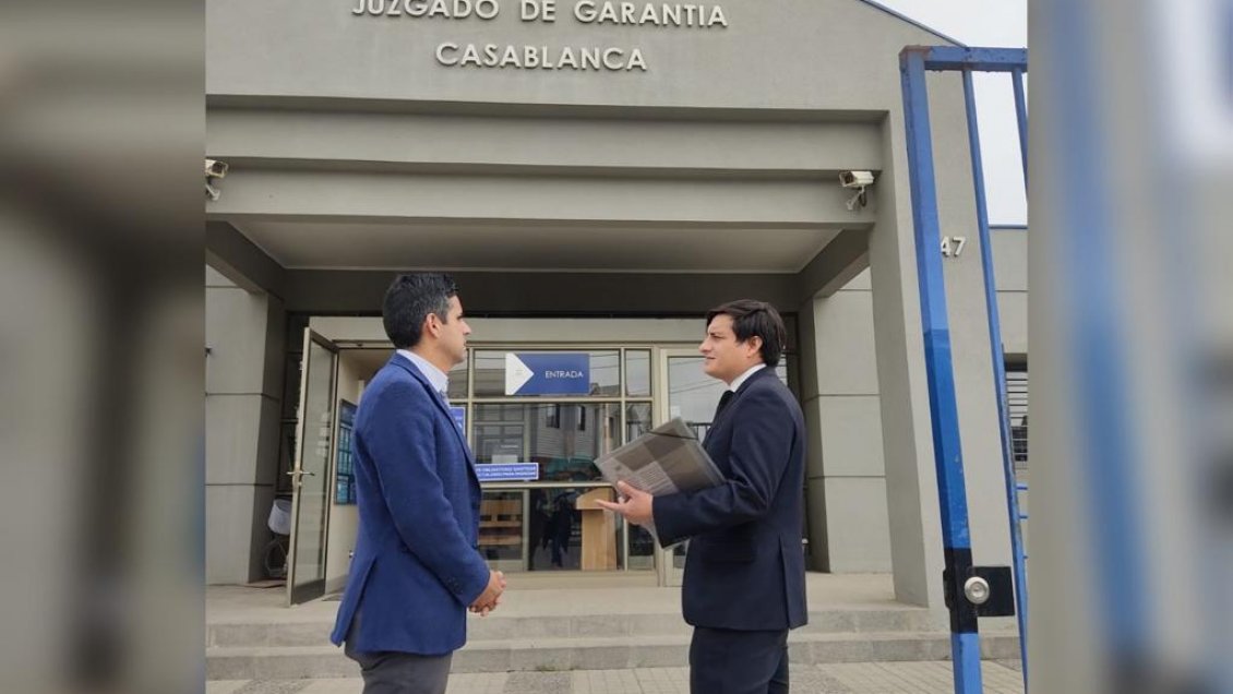 Casablanca: Alcalde se querella contra exadministrador por supuesto mal uso de vehículo fiscal