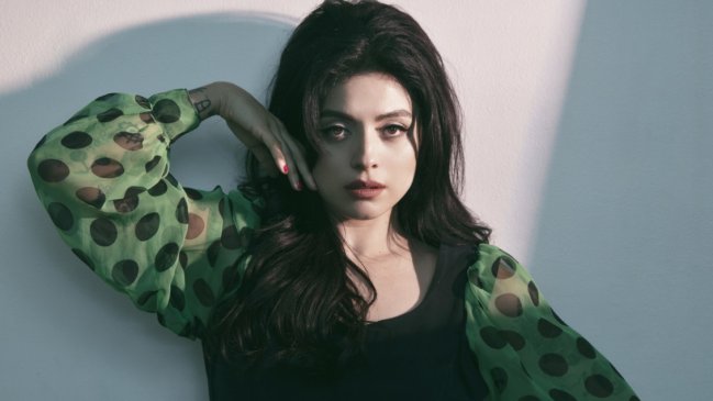 Mon Laferte estará en el Festival Teatro a Mil con concierto e inéditas muestras artísticas