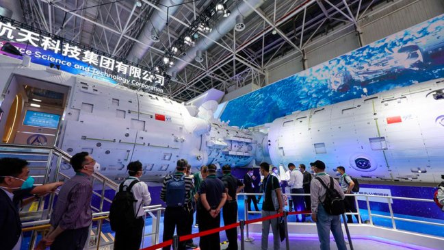 Airshow China exhibe réplica de tamaño real de estación espacial Tiangong