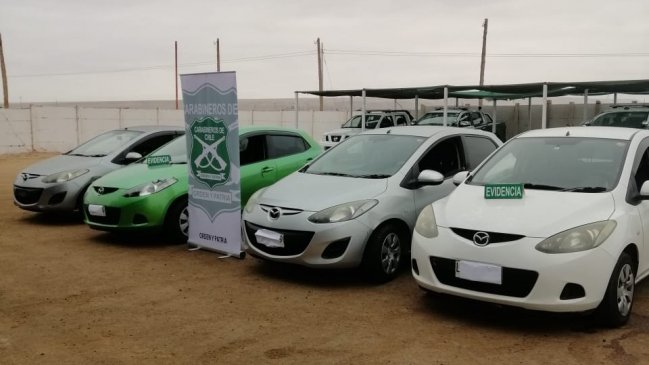 Cayó banda que siempre robaba autos del mismo modelo en Arica para sacarlos del país