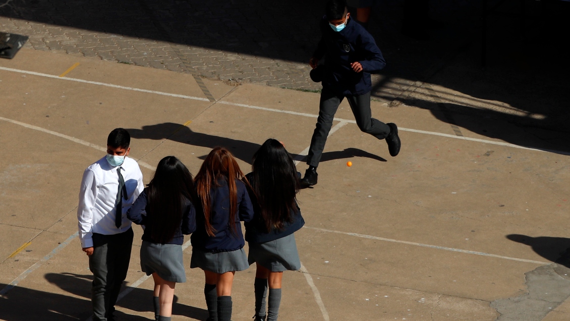 Suspenden las clases en Lebu por la seguidilla de temblores: aún hay miles de vecinos sin luz ni agua potable