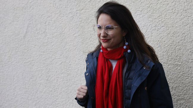 Acusan a alcaldesa Hassler de no usar la Ley de Aula Segura en liceos de Santiago