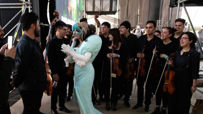 Jóvenes músicos que tocaron con Björk en Primavera Sound: 