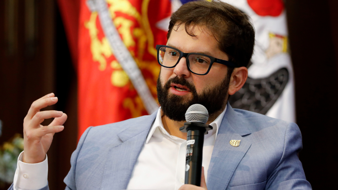 Presidente Boric afirmó que no elegirá entre China y Estados Unidos pese a 