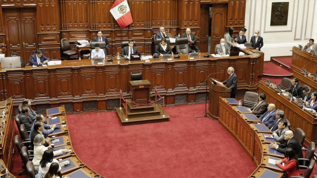 La OEA promete imparcialidad y escuchar a todo el pueblo peruano en su visita