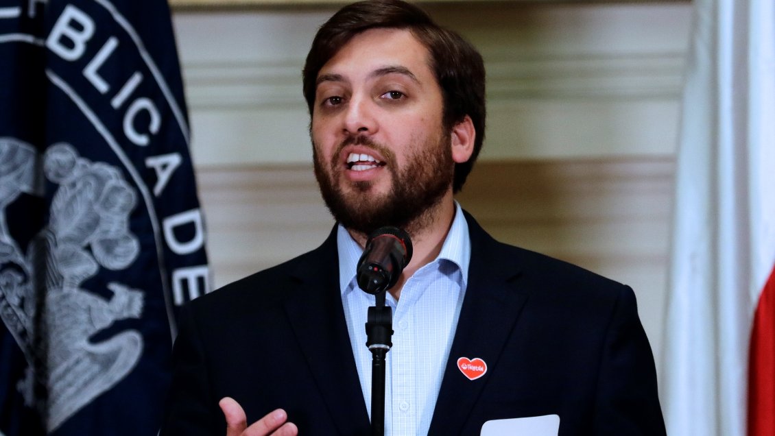 Raúl Soto: La única salida para un acuerdo constitucional es órgano mixto con expertos e integrantes electos