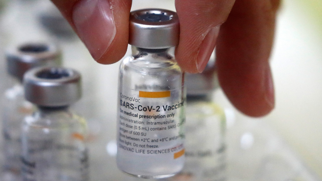 Minsal: Casos confirmados de Covid-18 bajaron 17 por ciento en últimas dos semanas