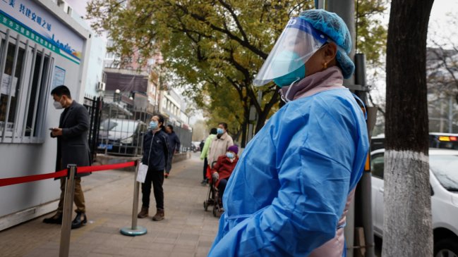 Internautas chinos arremeten contra el negocio de los PCR en el país