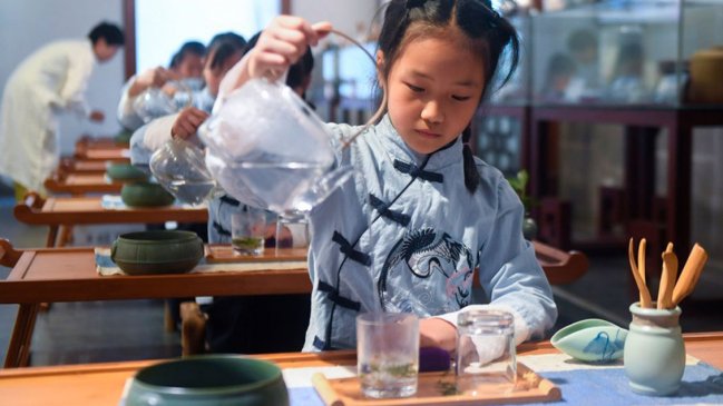 Preparación tradicional de té en China entra en lista de patrimonio cultural de Unesco