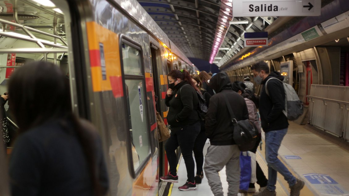 Metro restableció el servicio en la Línea 4