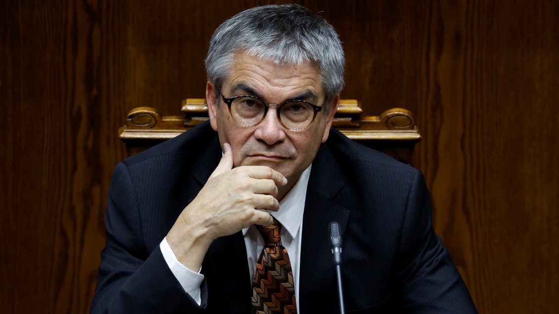 Ministro Marcel da portazo a feriado del 26 de diciembre: No deberíamos estar repitiendo estas excepciones