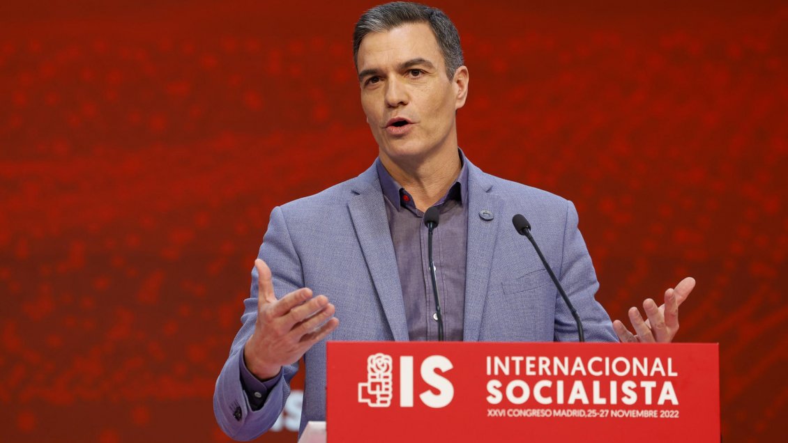 El presidente del Gobierno español recibe un sobre con material pirotécnico