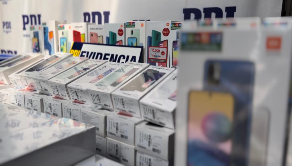 Detienen a banda imputada por robo de más de 400 celulares desde tienda en Rengo