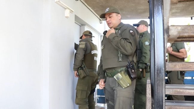 Desalojan departamentos ocupados ilegalmente por años en Talca