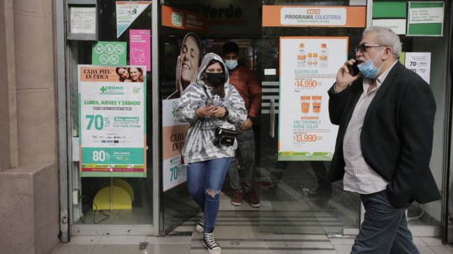 Covid-19: Positividad nacional llega al 13% y casos activos alcanzan los 12 mil