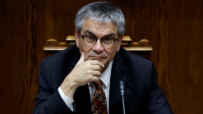 Ministro Marcel y ayudas del gobierno: Los IFE fueron en un momento completamente distinto al actual