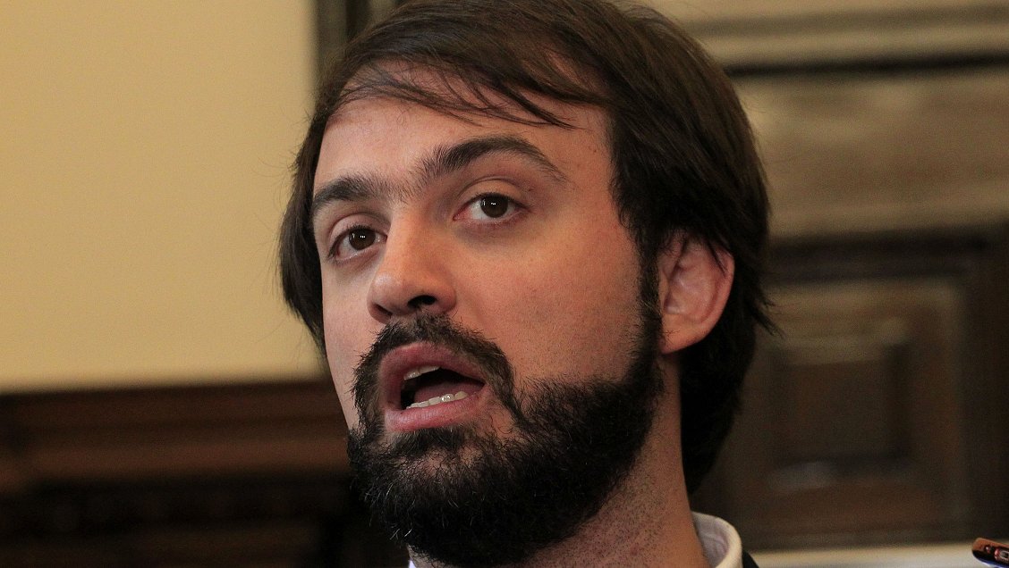 Movimiento de Sharp criticó a Boric y pide nuevo plebiscito de entrada