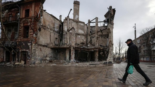 Rusia prepara una guerra larga mientras cada vez más rusos quieren negociar