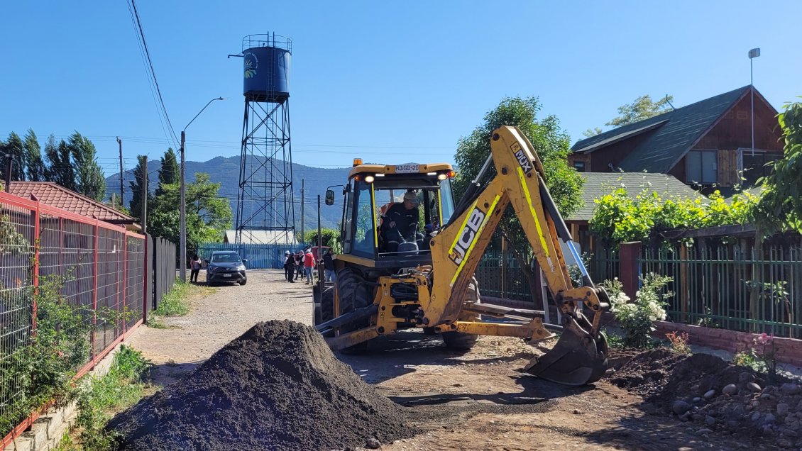 Inician obras de mejoramiento y ampliación de servicio sanitario rural en Pichidegua