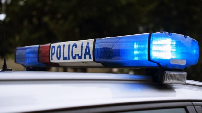  Explosión que hirió a jefe de Policía polaca fue granada que disparó él mismo  