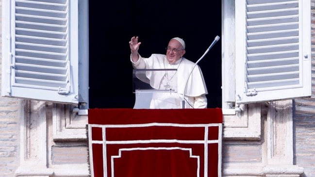 El papa dijo que ya ha firmado su renuncia en caso de impedimento médico