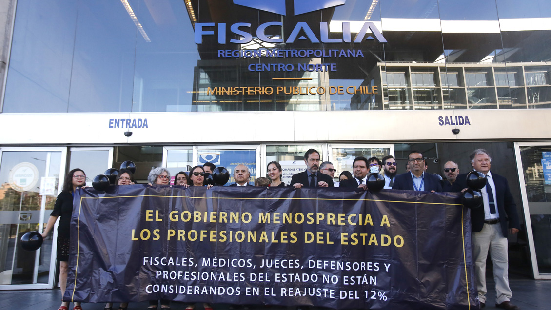 Reajuste: Fiscales plantean inconsecuencia del Gobierno, cuyo 