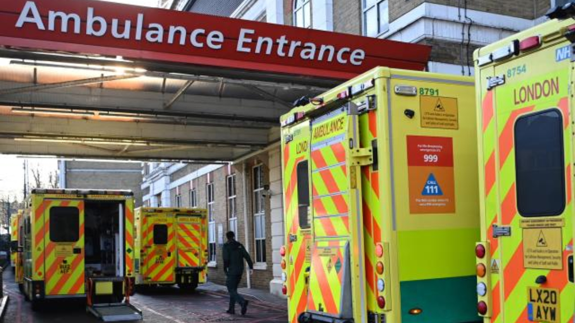 Gobierno británico pidió a la población evitar 