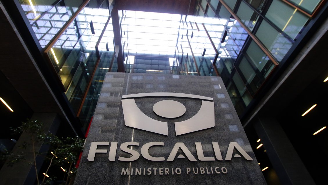 Fiscales suspendieron paro tras acuerdo por reajuste del 12 por ciento