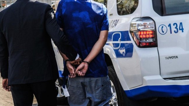Detectives de franco detuvieron a sujetos que intentaban forzar vehículo y por porte de drogas en Rancagua