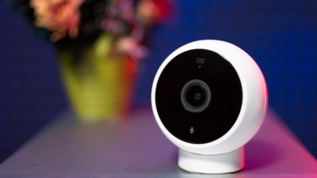 Quiso ver a su bebé por el monitor y descubrió que su esposa le era infiel