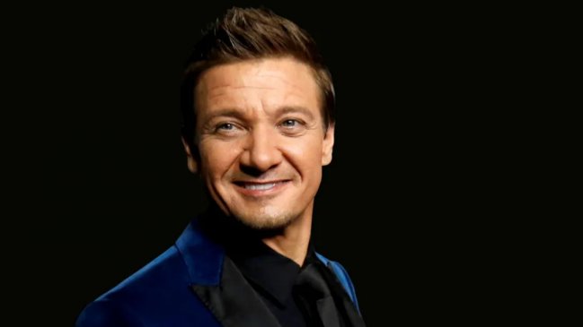 Actor Jeremy Renner en estado crítico tras sufrir accidente
