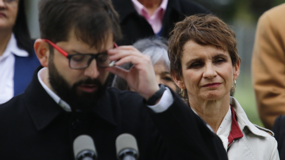 Caso Mateluna: Tohá sostiene que Boric no acusó irregularidades de la Justicia ni tampoco impugnó el proceso condenatorio